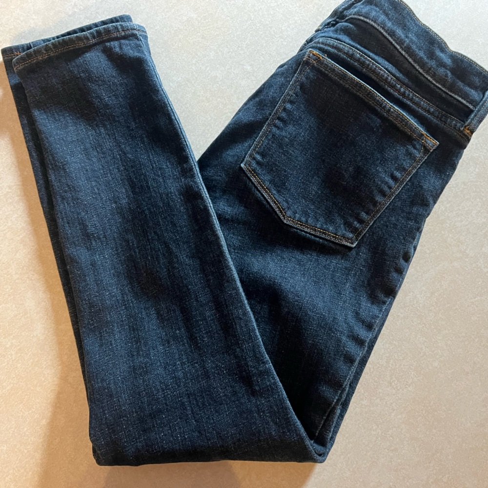 J Crew size 26 stretch Jean blue newer condition